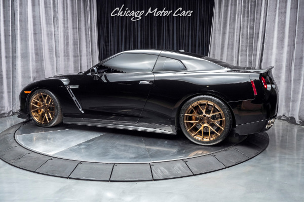 Used 2010 Nissan GT-R Premium Coupe UPGRADES! VERY WELL MAINTAINED! for sale Sold at Chicago Motor Cars in West Chicago IL 60185 3