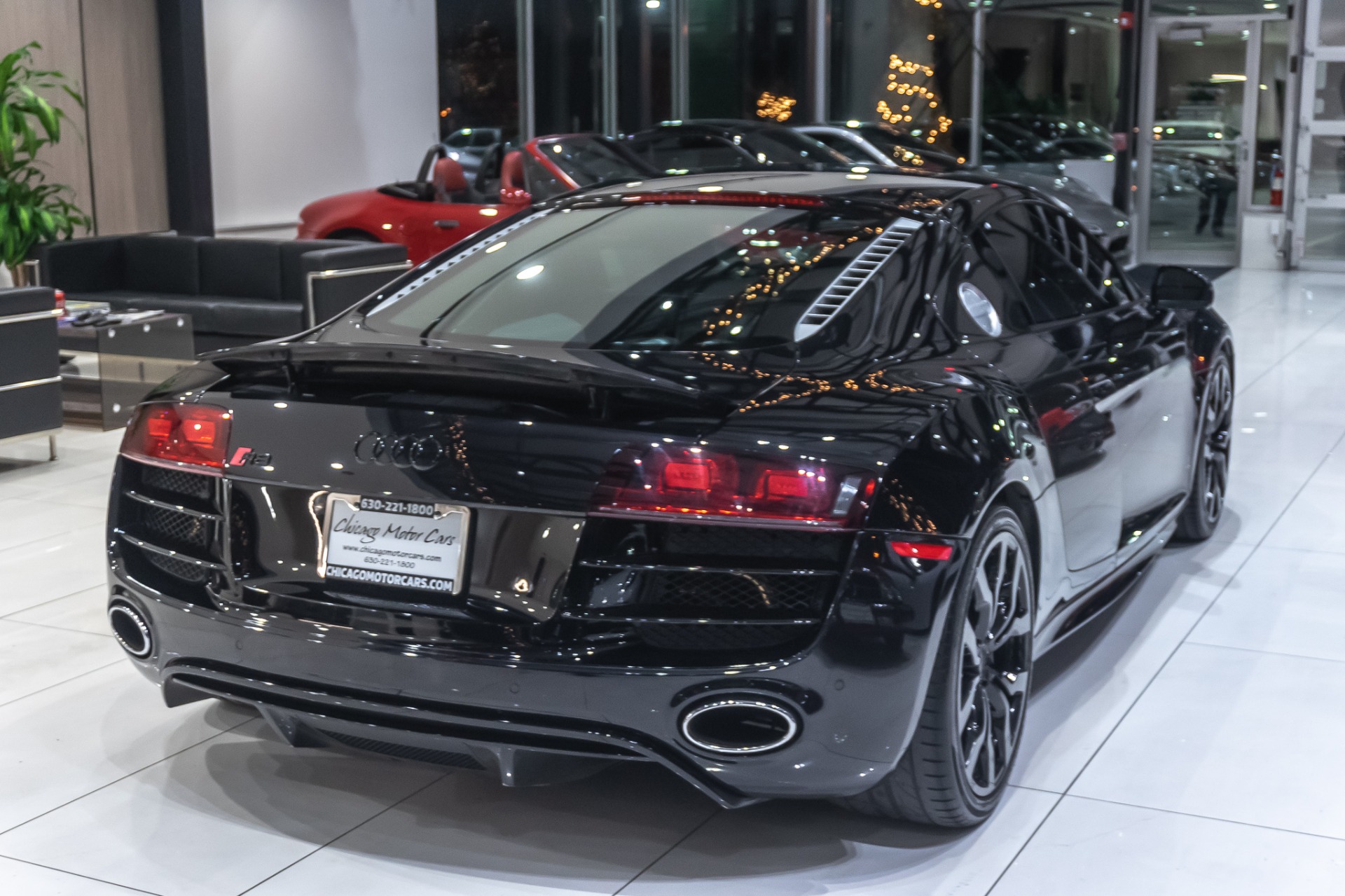 Used-2012-Audi-R8-52L-QUATTRO-Coupe-6-SPEED-CARBON-PKG-LEATHER-PKG-FABSPEED-EXHAUST-UPGRADES