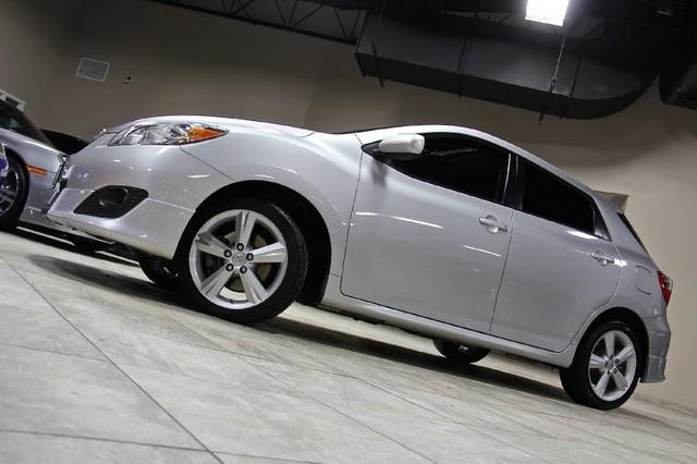 New-2009-Toyota-Matrix-S