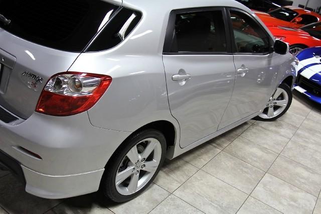 New-2009-Toyota-Matrix-S