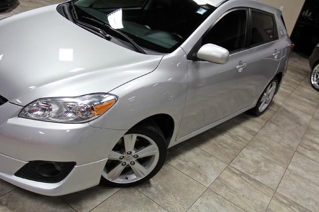 New-2009-Toyota-Matrix-S