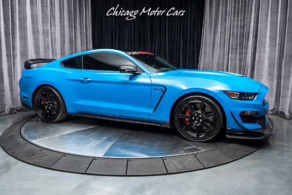 Used 2017 Ford Mustang Shelby GT350R Coupe R ELECTRONICS PACKAGE+ TASTEFUL UPGRADES! for sale Sold at Chicago Motor Cars in West Chicago IL 60185 5