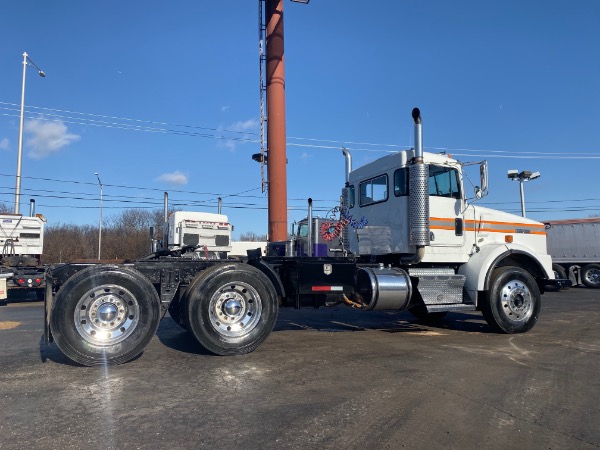 Used 2004 Kenworth T800W for sale Sold at Chicago Motor Cars in West Chicago IL 60185 6