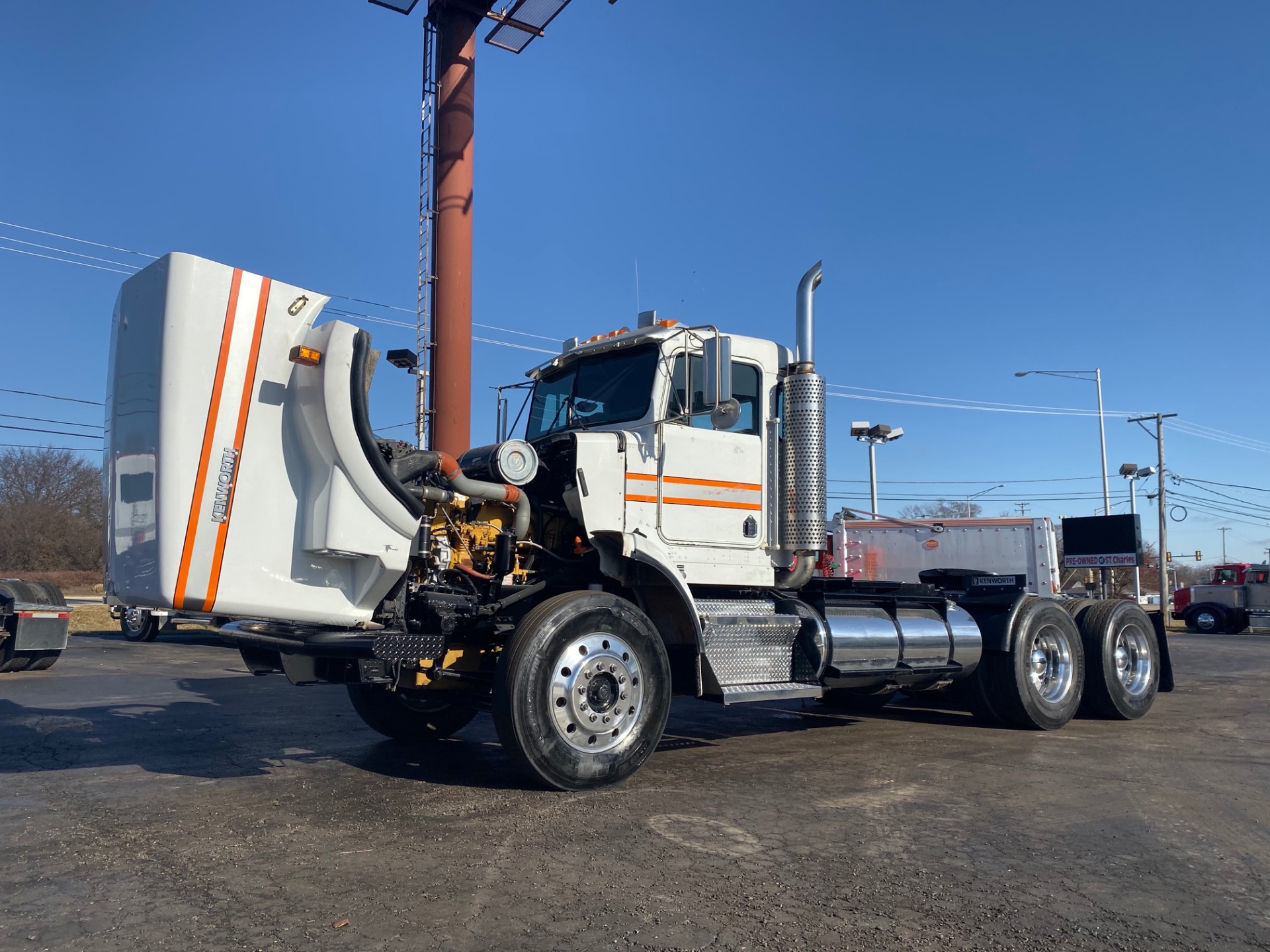 Used-2004-Kenworth-T800W