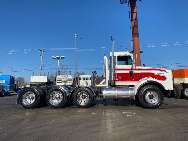 Used-2004-Kenworth-T800W