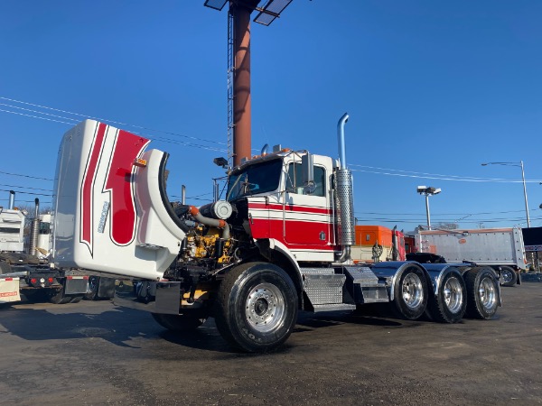 Used-2004-Kenworth-T800W