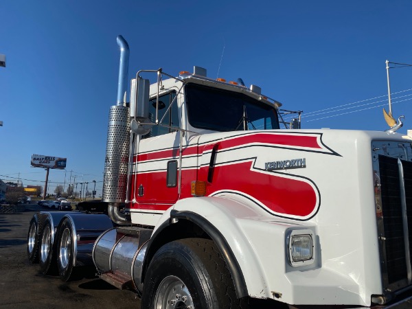 Used-2004-Kenworth-T800W