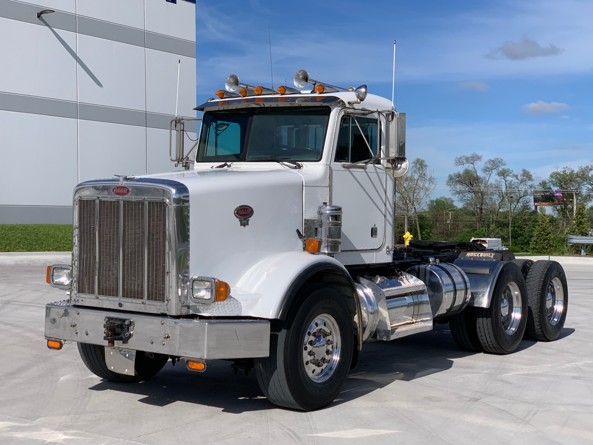 Used 2001 Peterbilt 378 Day Cab - CAT C16 - 600HP for sale Sold at Chicago Motor Cars in West Chicago IL 60185 1