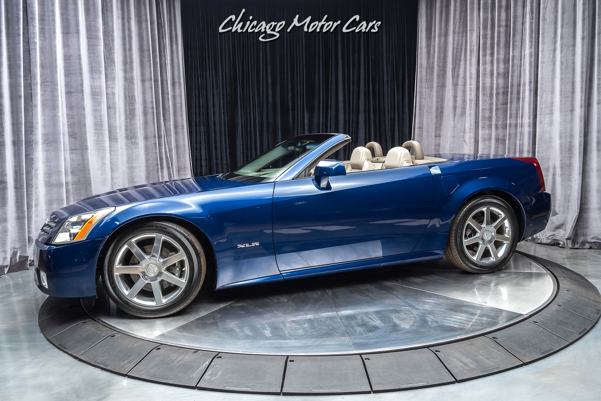 Cadillac Xlr Convertible
