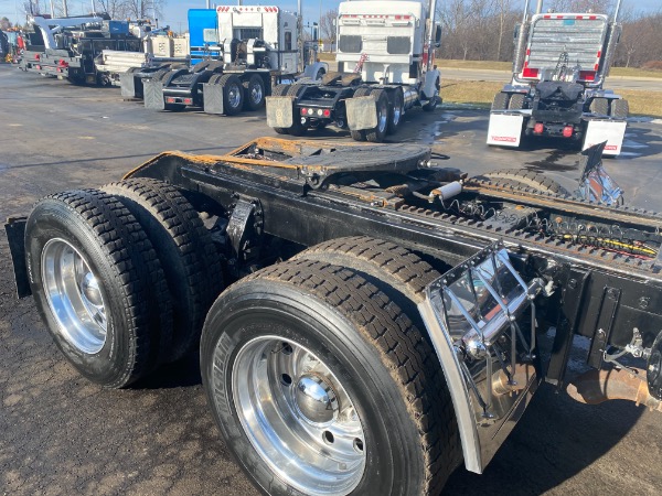 Used-1999-Peterbilt-379-TA-Heavy-Haul