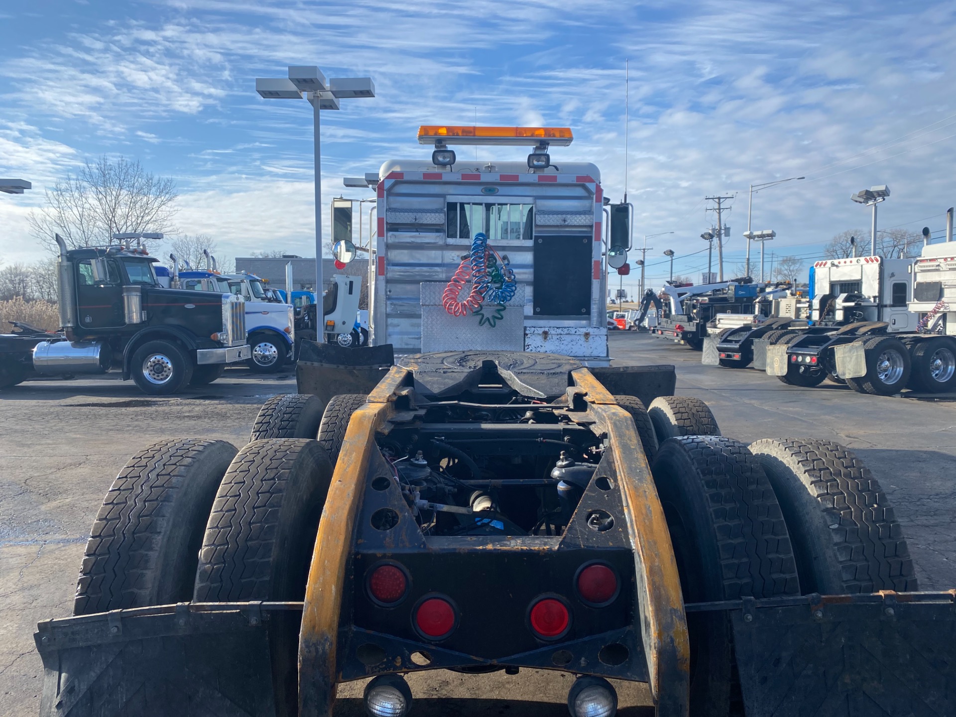 Used-1999-Peterbilt-379-TA-Heavy-Haul