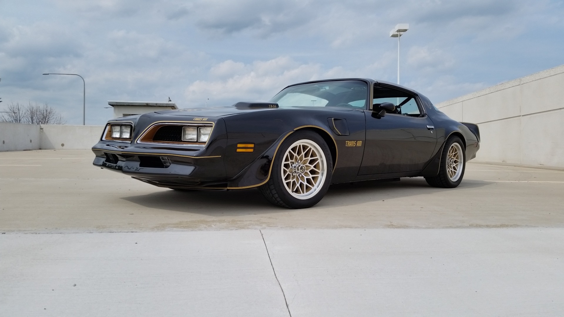 Used-1978-Pontiac-Trans-Am-Bandit