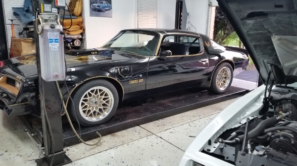 Used-1978-Pontiac-Trans-Am-Bandit