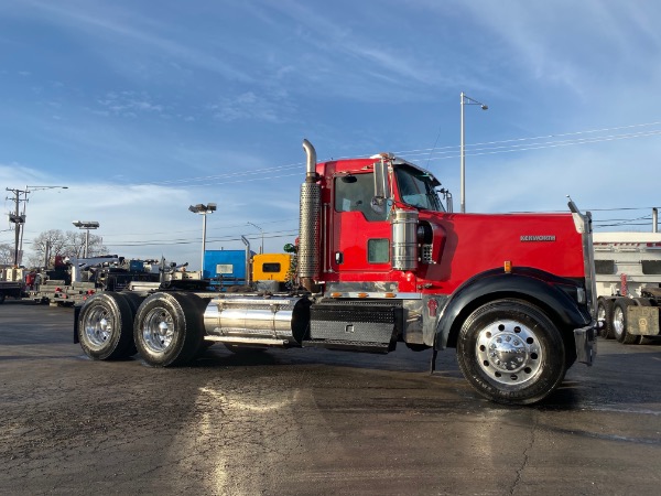 Used 2007 Kenworth W900 for sale Sold at Chicago Motor Cars in West Chicago IL 60185 1