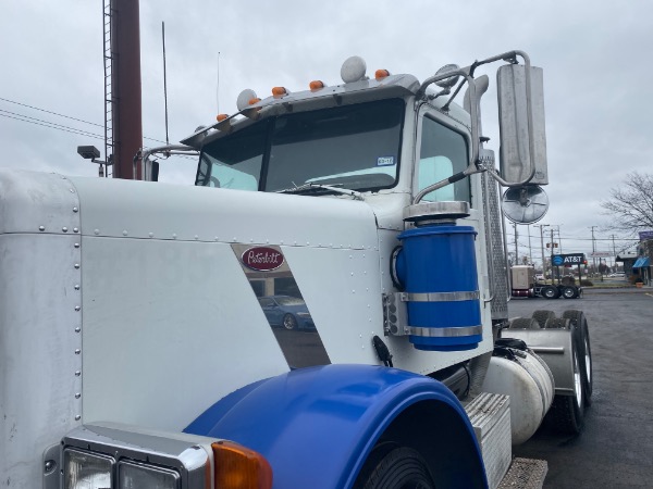 Used 2006 Peterbilt 379 for sale Sold at Chicago Motor Cars in West Chicago IL 60185 4