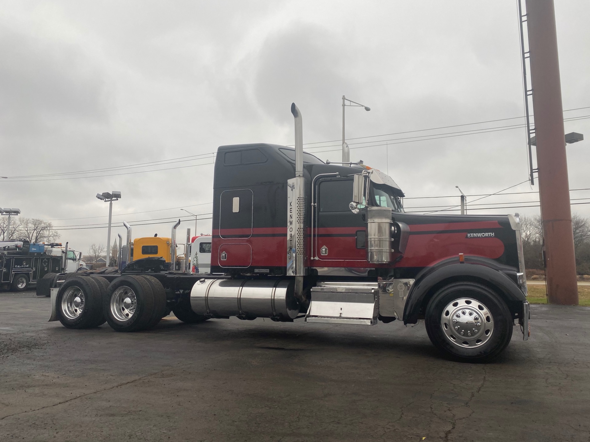 Used 1995 Kenworth W900 for sale Sold at Chicago Motor Cars in West Chicago IL 60185 1