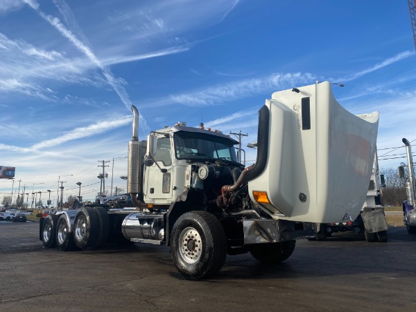 Used-2007-Mack-CL733-Day-Cab-Truck-Tractor