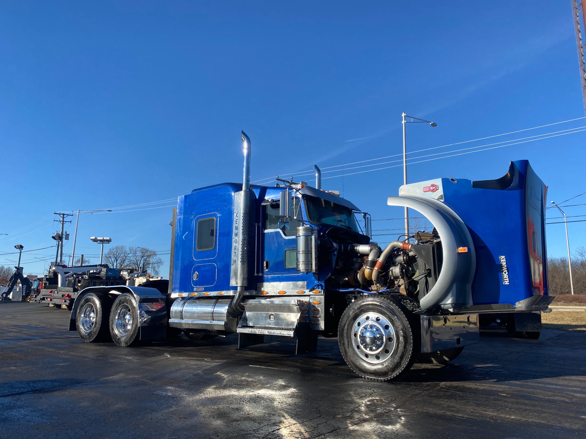 Used-2007-Kenworth-W900-Sleeper-Truck-Tractor