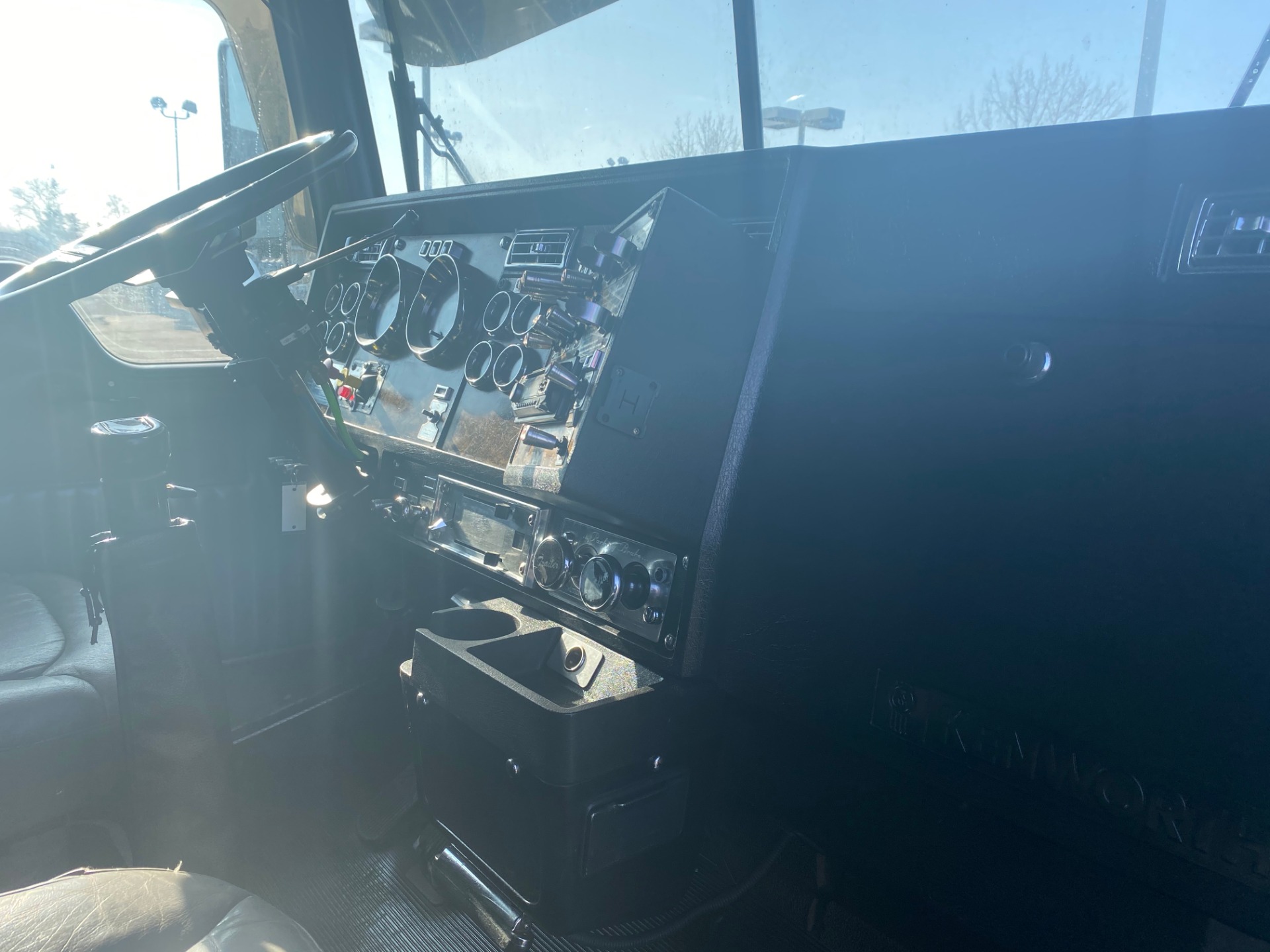 Used-1996-Kenworth-W900