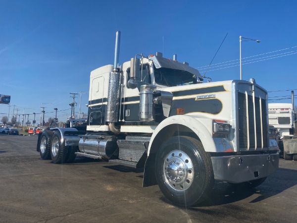Used 1996 Kenworth W900 for sale Sold at Chicago Motor Cars in West Chicago IL 60185 3