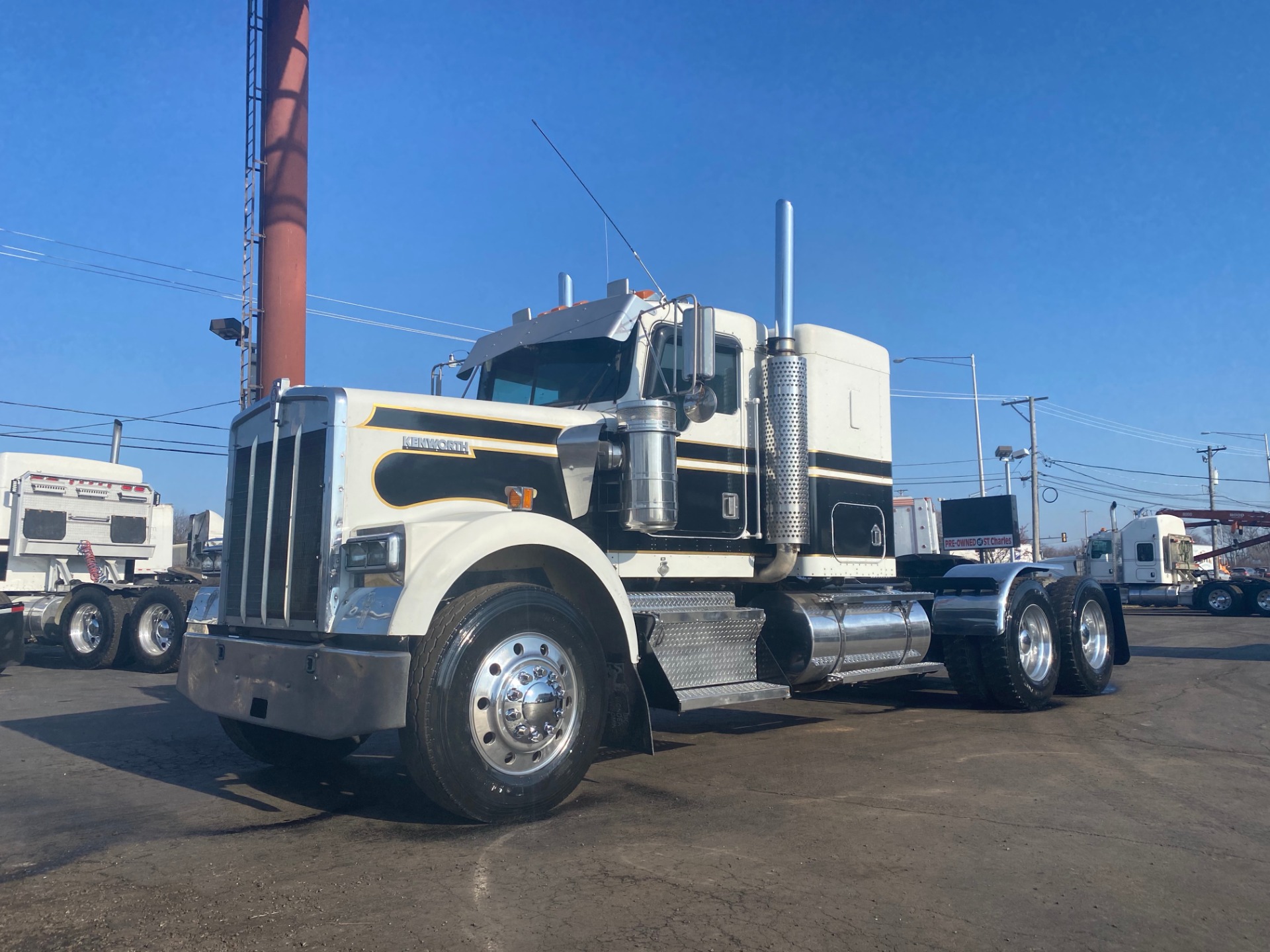 Used-1996-Kenworth-W900