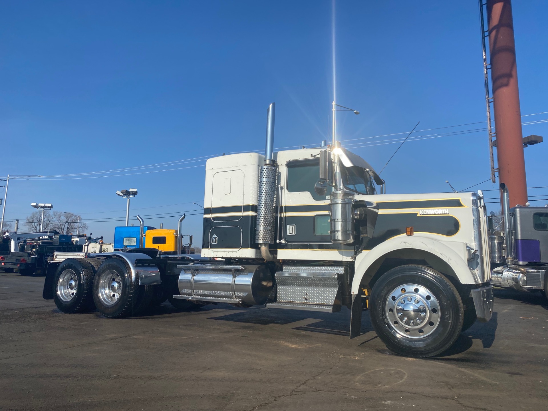 Used 1996 Kenworth W900 for sale Sold at Chicago Motor Cars in West Chicago IL 60185 1