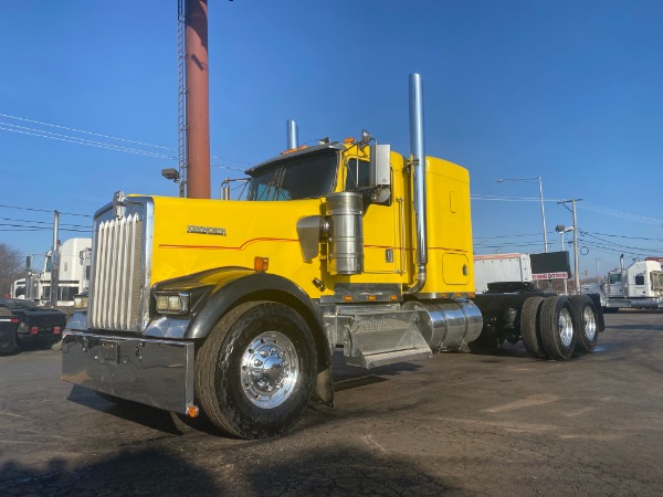Used 1997 Kenworth W900 for sale Sold at Chicago Motor Cars in West Chicago IL 60185 4