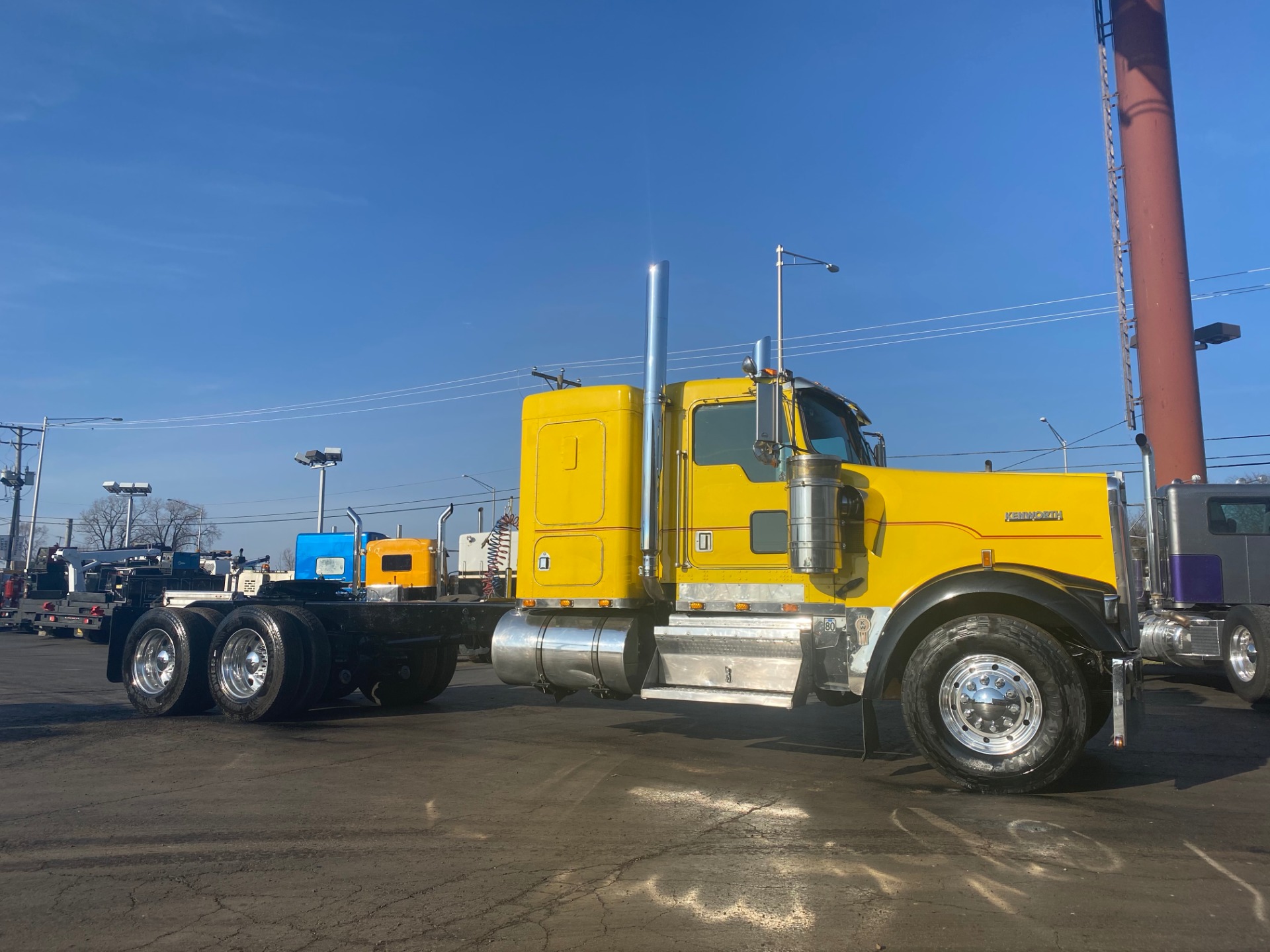 Used-1997-Kenworth-W900