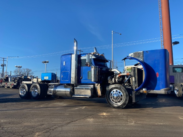 Used-2014-Peterbilt-389