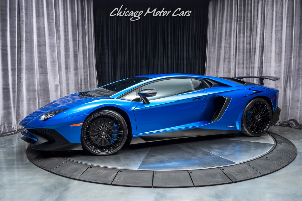 Used-2016-Lamborghini-Aventador-LP825-4-SV-Coupe-RARE-FACTORY-POWER-PACKAGE---RACING-EXHAUST