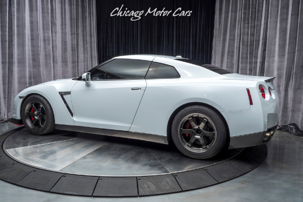 Used 2010 Nissan GT-R Premium Coupe 1,300+ WHP! ONLY 20 MILES ON THE ENGINE! for sale Sold at Chicago Motor Cars in West Chicago IL 60185 3