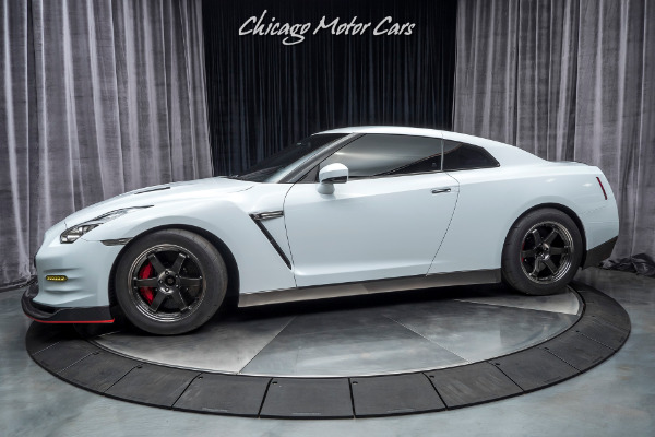 Used 2010 Nissan GT-R Premium Coupe 1,300+ WHP! ONLY 20 MILES ON THE ENGINE! for sale Sold at Chicago Motor Cars in West Chicago IL 60185 1