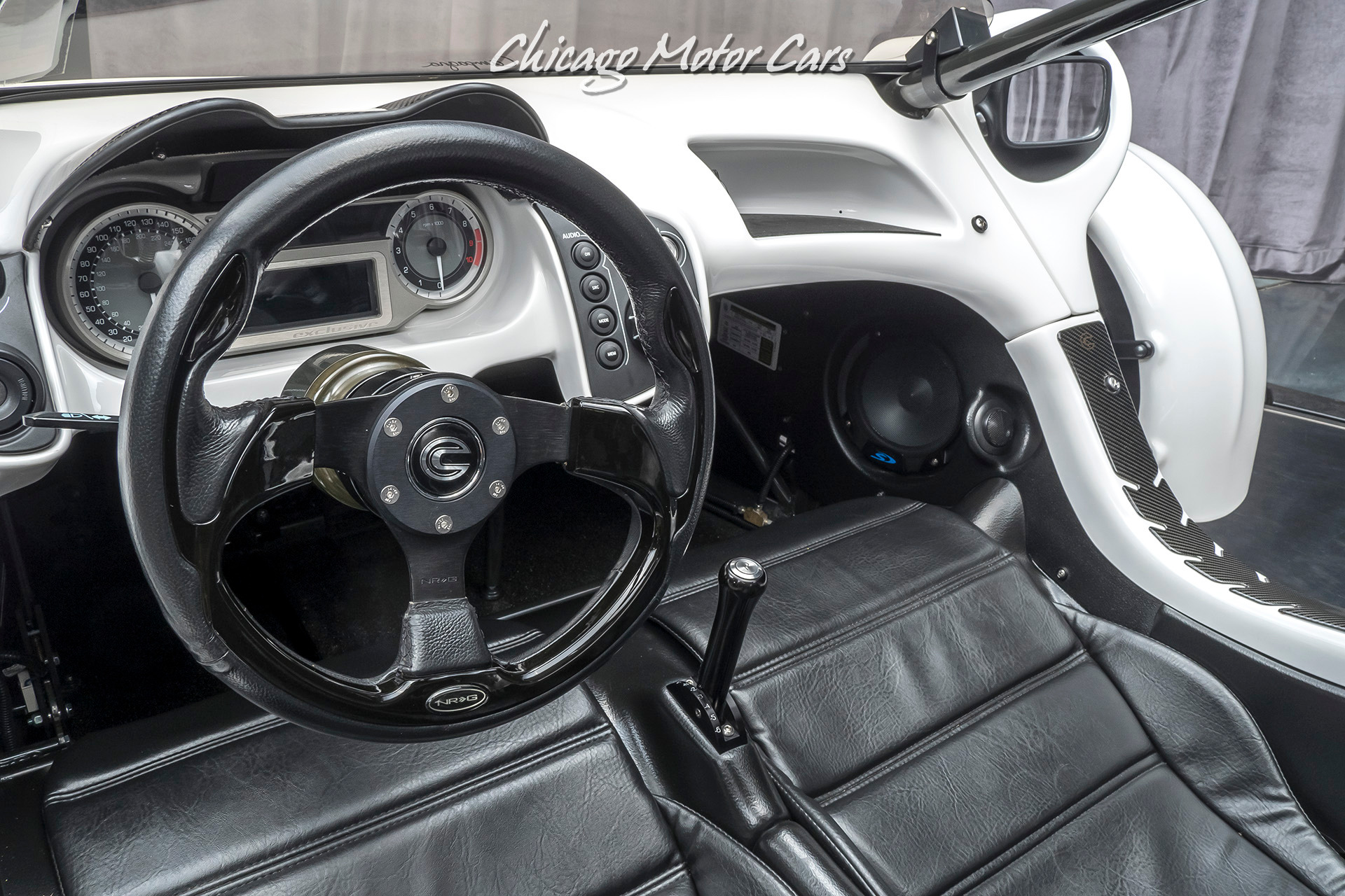 Used-2016-Campagna-T-REX-16S-BMW-6-Cyl-Engine