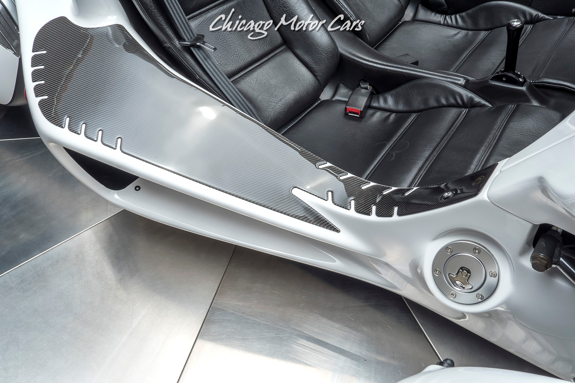 Used-2016-Campagna-T-REX-16S-BMW-6-Cyl-Engine