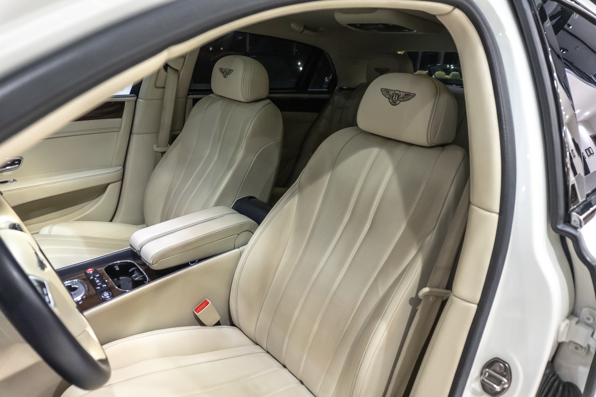 Used-2014-Bentley-Flying-Spur-W12-Sedan-LOADED-Glacier-White