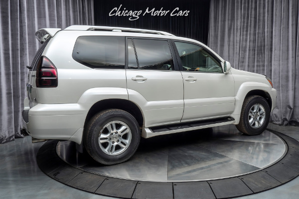 Used 2005 Lexus GX470 4WD SUV NAVIGATION/AUDIO PACKAGE! 3RD ROW SEATING! for sale Sold at Chicago Motor Cars in West Chicago IL 60185 5