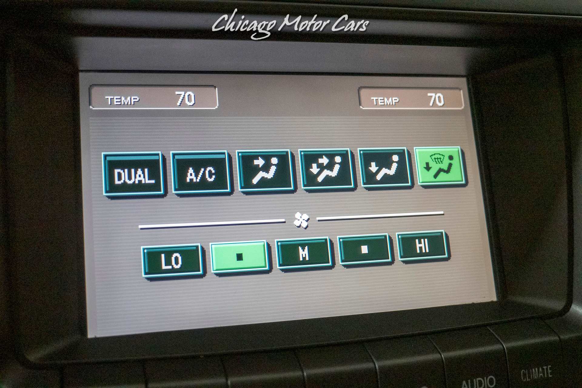 Used-2005-Lexus-GX470-4WD-SUV-NAVIGATIONAUDIO-PACKAGE-3RD-ROW-SEATING