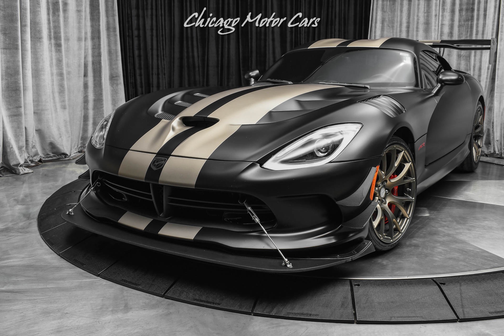 Used-2017-Dodge-Viper-GTC-ACR-Extreme-Aero-VERY-SPECIAL-FACTORY-BUILD--00001