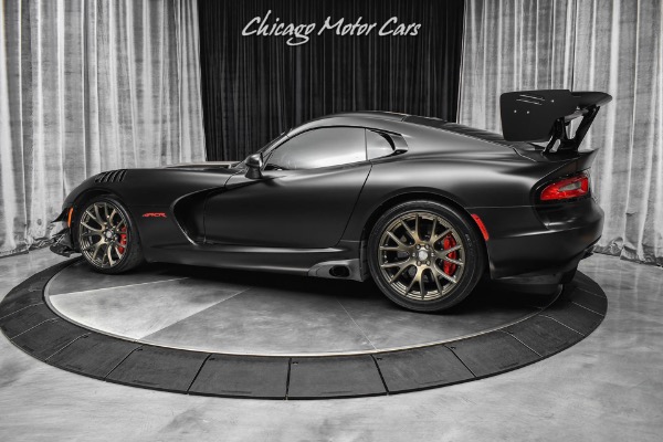 Used 2017 Dodge Viper GTC ACR Extreme Aero VERY SPECIAL FACTORY BUILD! #00001 for sale Sold at Chicago Motor Cars in West Chicago IL 60185 3