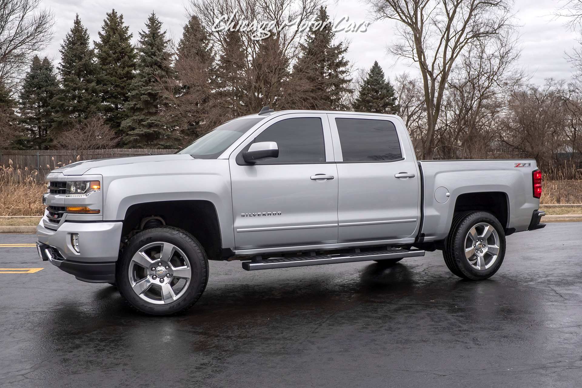 Used-2017-Chevrolet-Silverado-1500-Crew-Cab-Short-Bed-4WD-LT-Z71--LOADED-wOPTIONS