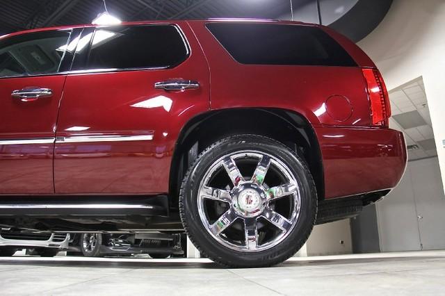 New-2009-Cadillac-Escalade-AWD