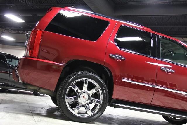 New-2009-Cadillac-Escalade-AWD