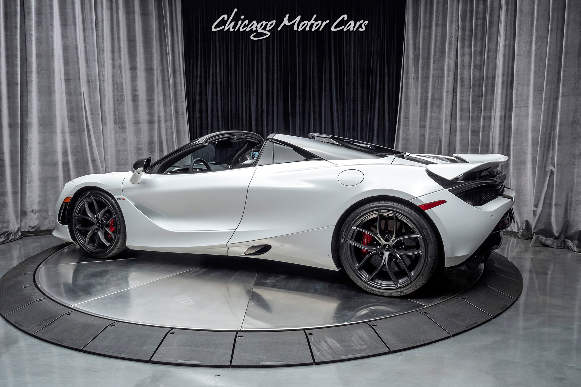 Used-2020-McLaren-720S-Spider-Performance-LOADED-Convertible-MSRP-382k-Carbon-Fiber