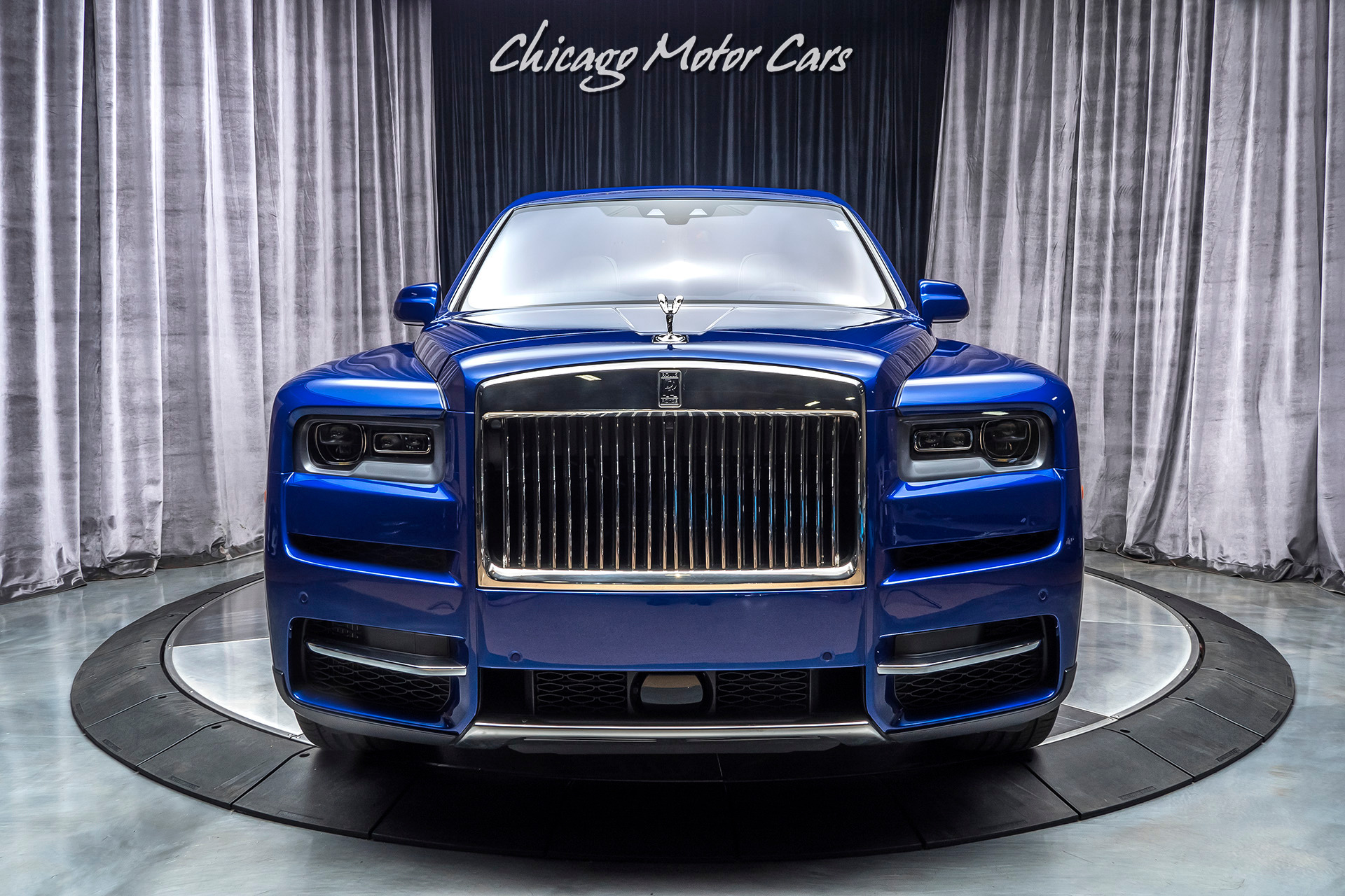 Used-2019-Rolls-Royce-Cullinan-SUV-Only-2500-Miles-RARE-Example-REAR-Seat-Entertainment