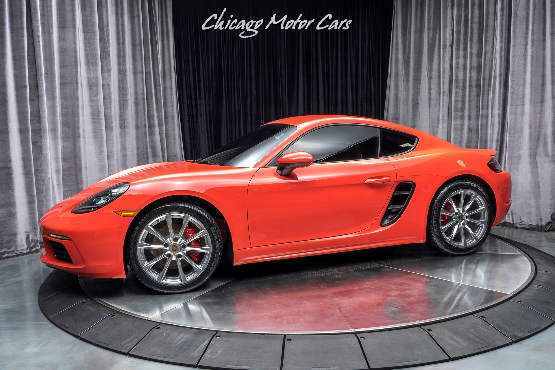Used 2018 Porsche 718 Cayman S Coupe MSRP $81K+ 6-SPEED MANUAL! ONLY 2,200 MILES! for sale Sold at Chicago Motor Cars in West Chicago IL 60185 1