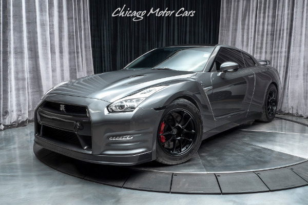 Used 2015 Nissan GT-R Premium Coupe AMS ALPHA 7 PACKAGE! 700 HORSEPOWER! for sale Sold at Chicago Motor Cars in West Chicago IL 60185 2