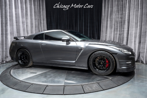 Used 2015 Nissan GT-R Premium Coupe AMS ALPHA 7 PACKAGE! 700 HORSEPOWER! for sale Sold at Chicago Motor Cars in West Chicago IL 60185 6