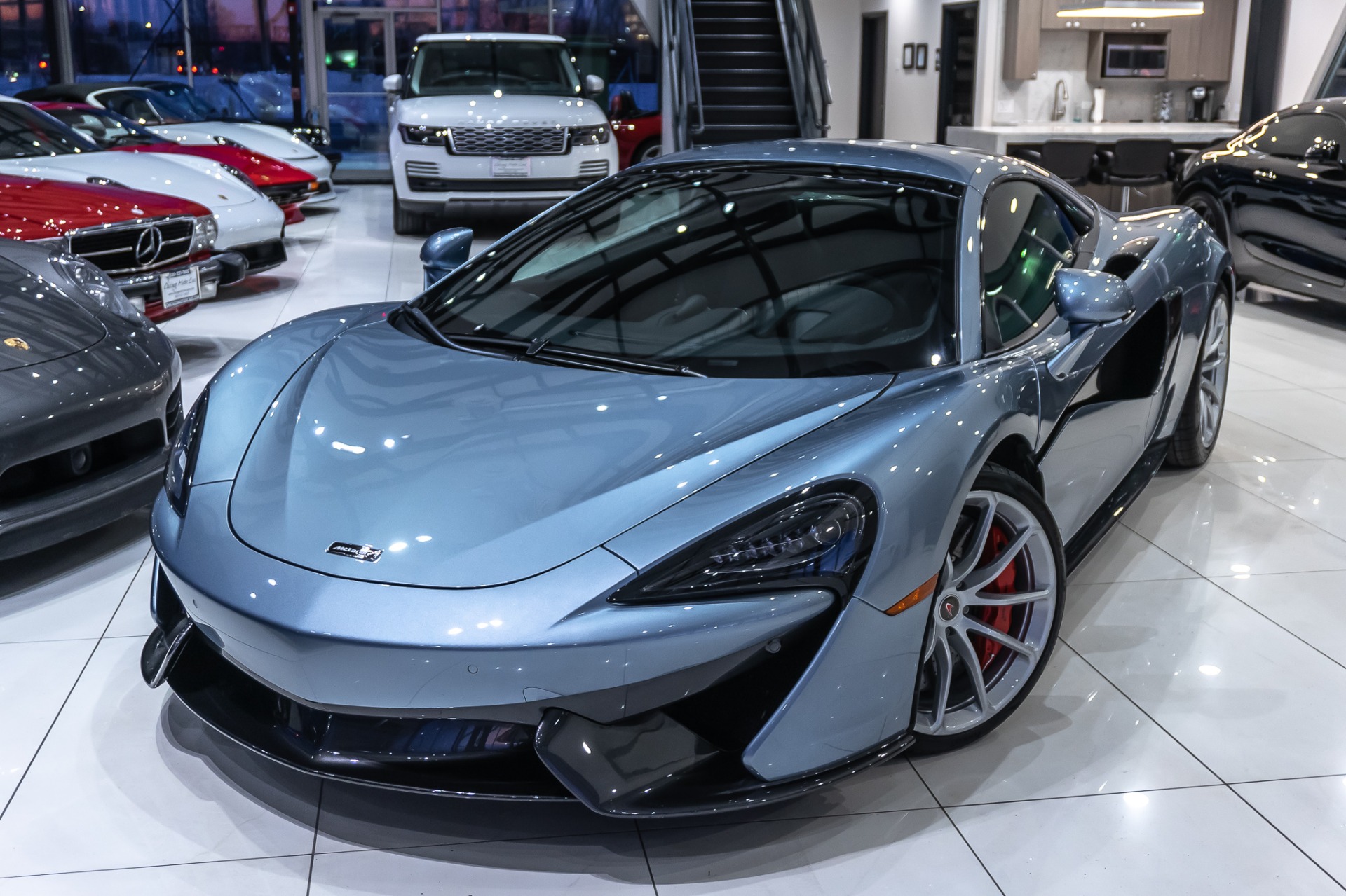 Used-2018-McLaren-570S-Spider-Luxury-Package--Ceramic-Brakes--Sport-Exhaust-MSRP-241k