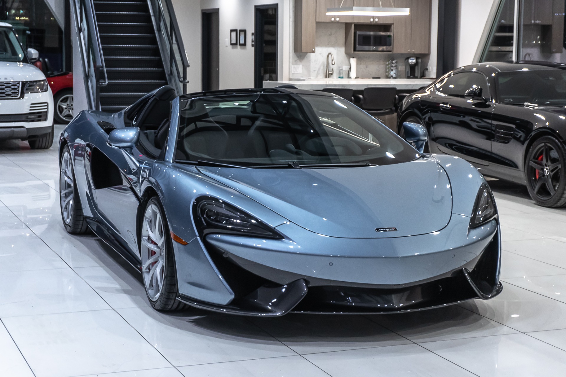 Used-2018-McLaren-570S-Spider-Luxury-Package--Ceramic-Brakes--Sport-Exhaust-MSRP-241k