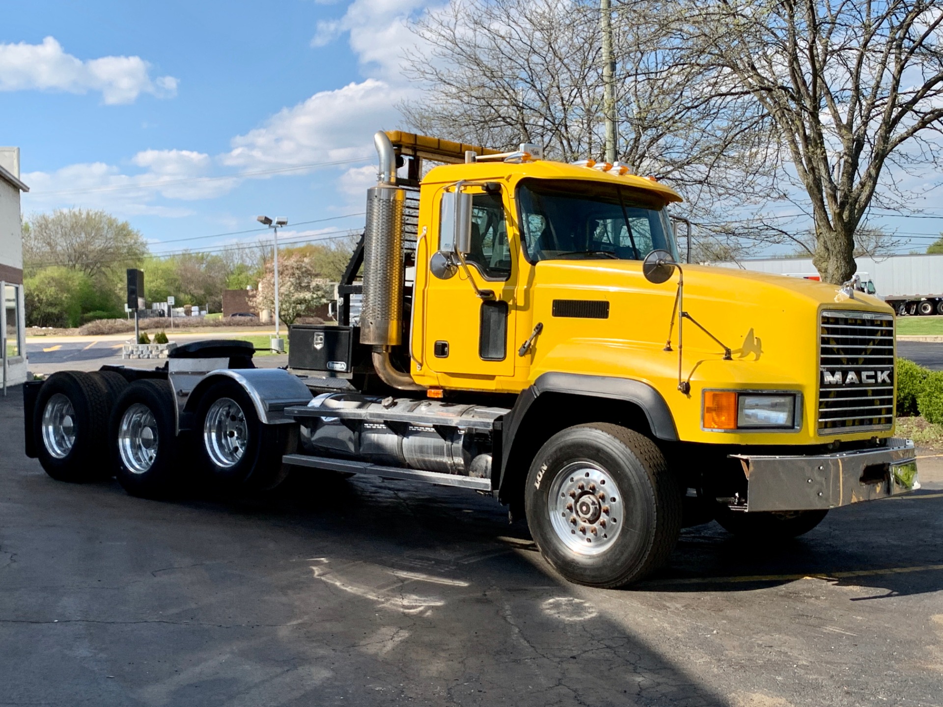 Used-2007-MACK-CL-733-Day-Cab---Cummins-ISX---VERY-NICE